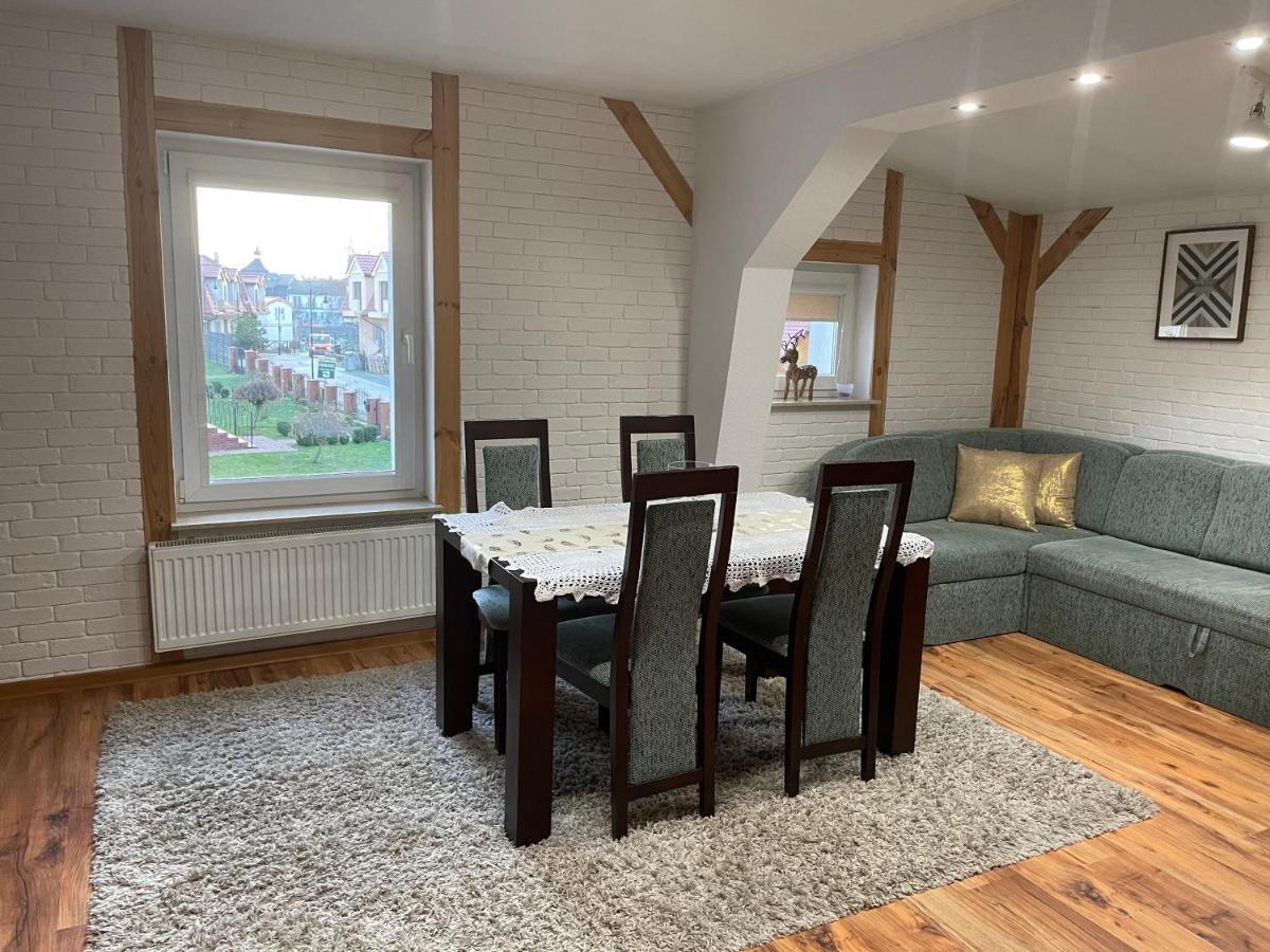 Apartament Przy Ulicy Zaruskiego Blisko Plazy Ustka Eksteriør bilde
